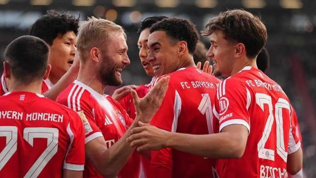 五球狂胜刷新进球纪录，拜仁德甲稳了，皇马怕不怕？